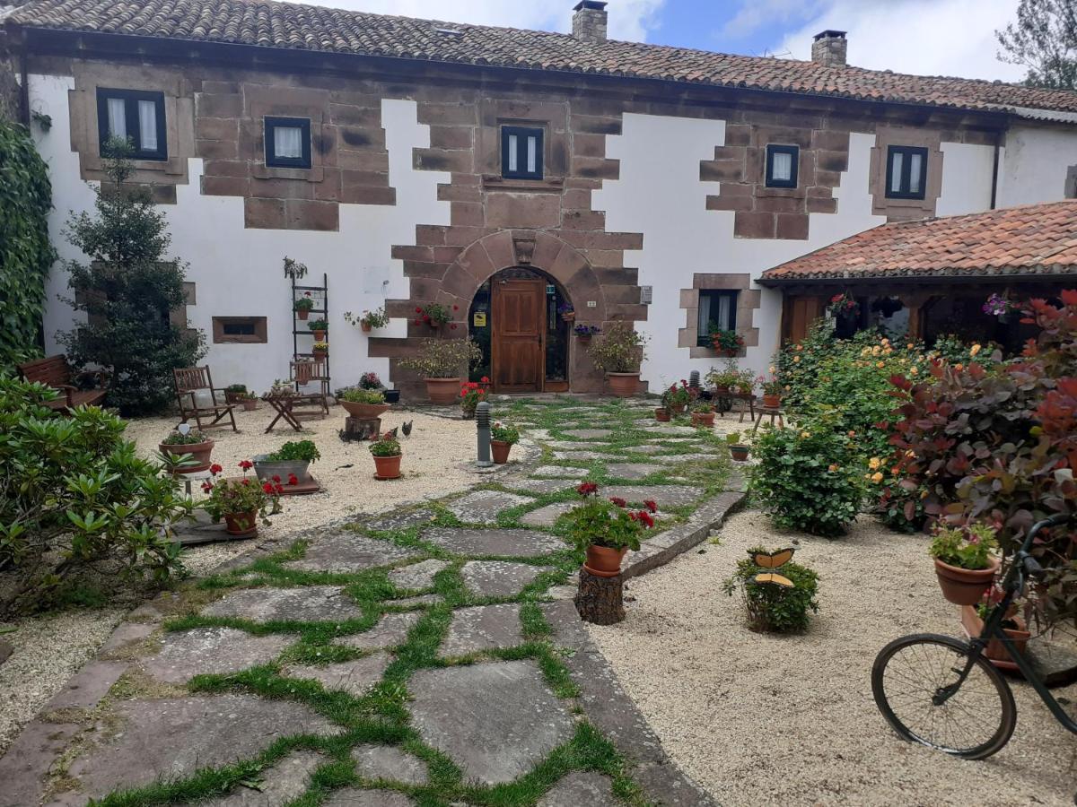 La Casona De Barrio Barrio (Cantabria) Exterior foto